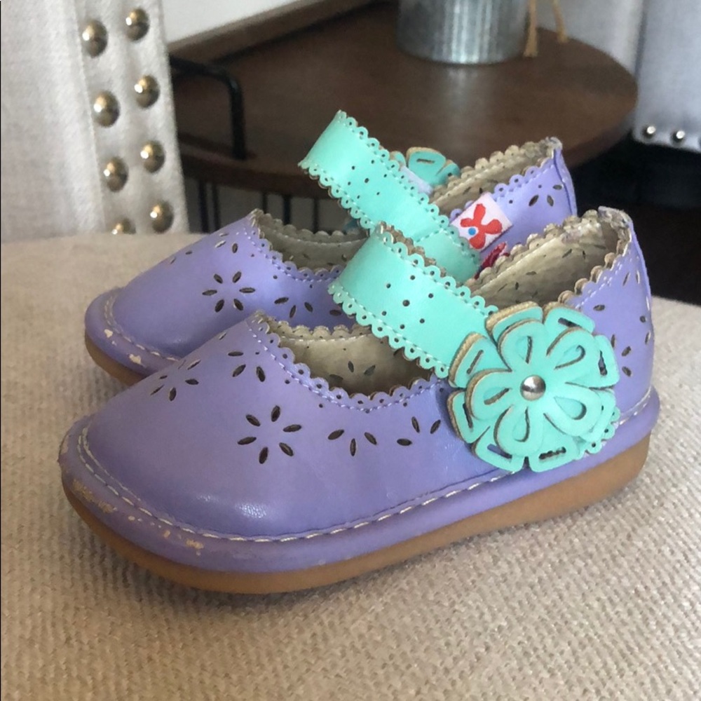 4/$30Hide and Squeek Mary Jane Shoe